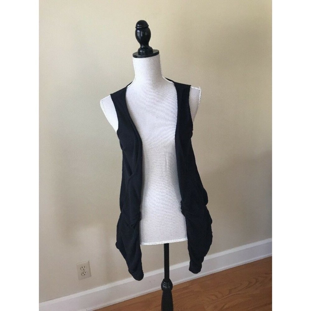 SPARROW ANTHROPOLOGIE ~ SMALL BLACK POCKETED